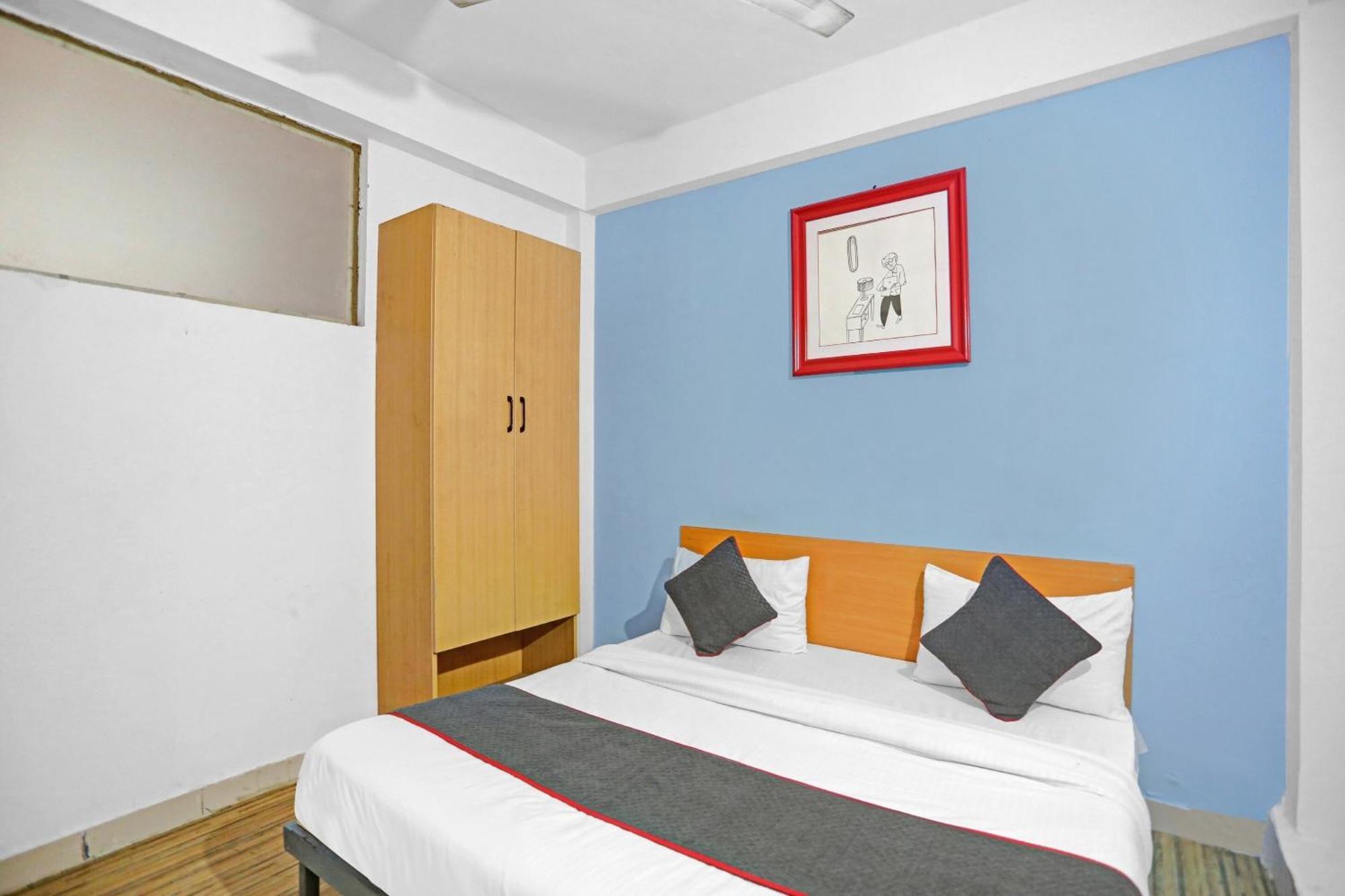 Collection O Jps Near Pvr Vikaspuri Delhi Hotel Exterior foto